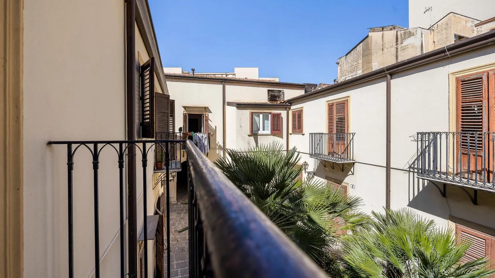 Baglio Dei Conti D'Orleans Apartment Palermo Italy